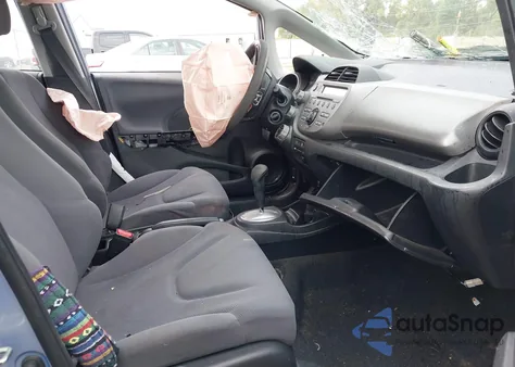 2009 Honda Fit from USA, damaged, VIN JHMGE88289S049743